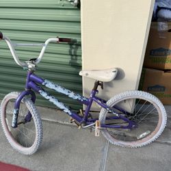 Girls Bike 