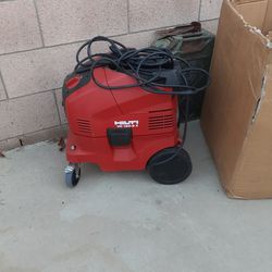 Hilty Vacuum Cleaner For Construcción 