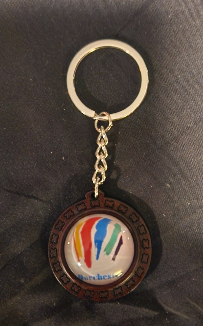 Key Chain. Dorchester Gas Tank Pic