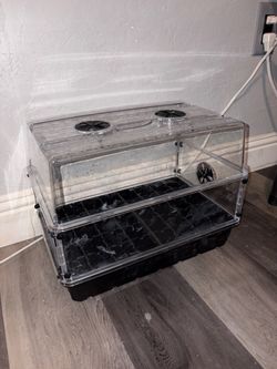 Seed Starter Propagation Tray with Humidity Dome