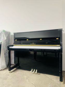 Kawai Upright Piano Black Polished Finish