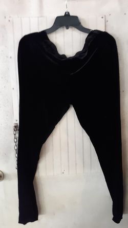Time and true velvet pants size16/18