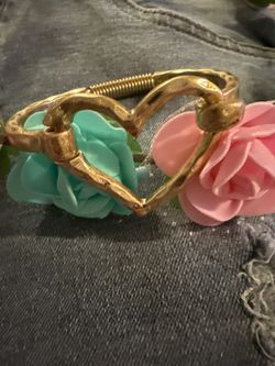 Gold Heart Hammered Jewlery