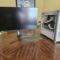 Mid-tier  Gaming Pc/ Gaming Monitor