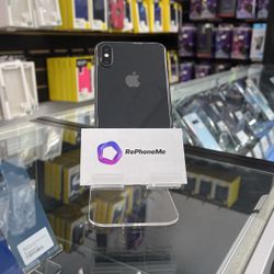 Apple iPhone X 64GB Gray Unlocked 