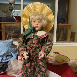 Hannah Awesome New Old Stock. With Certificates 