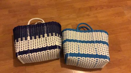 Nueva bolsa  de Plastico q se lava amplia