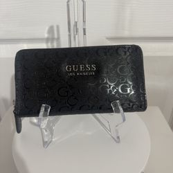 Guess Wallet WOT
