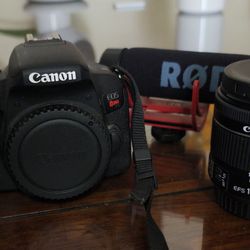 Canon Rebel T7i