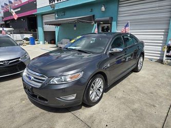 2016 Ford Taurus