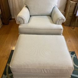 Arm Chair and Ottoman Hasek set🌟Beautiful!