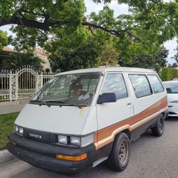 1987 Toyota Van