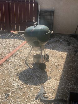 Charcoal BBQ Weber Grill