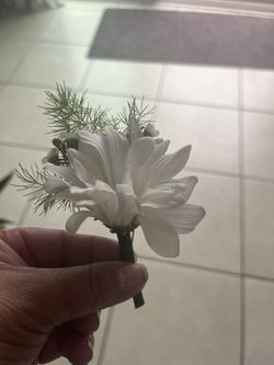Corsage & Boutonnière 