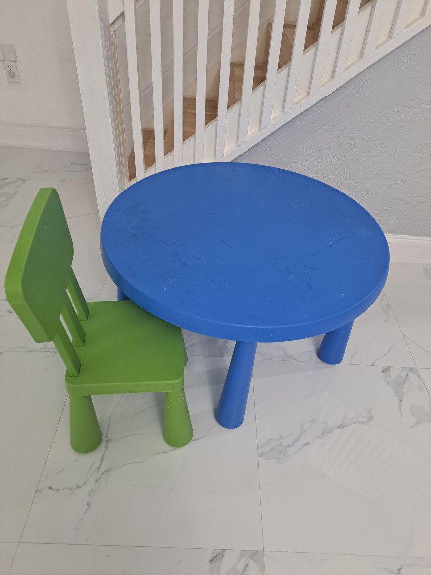 Kids Table With One Chair
