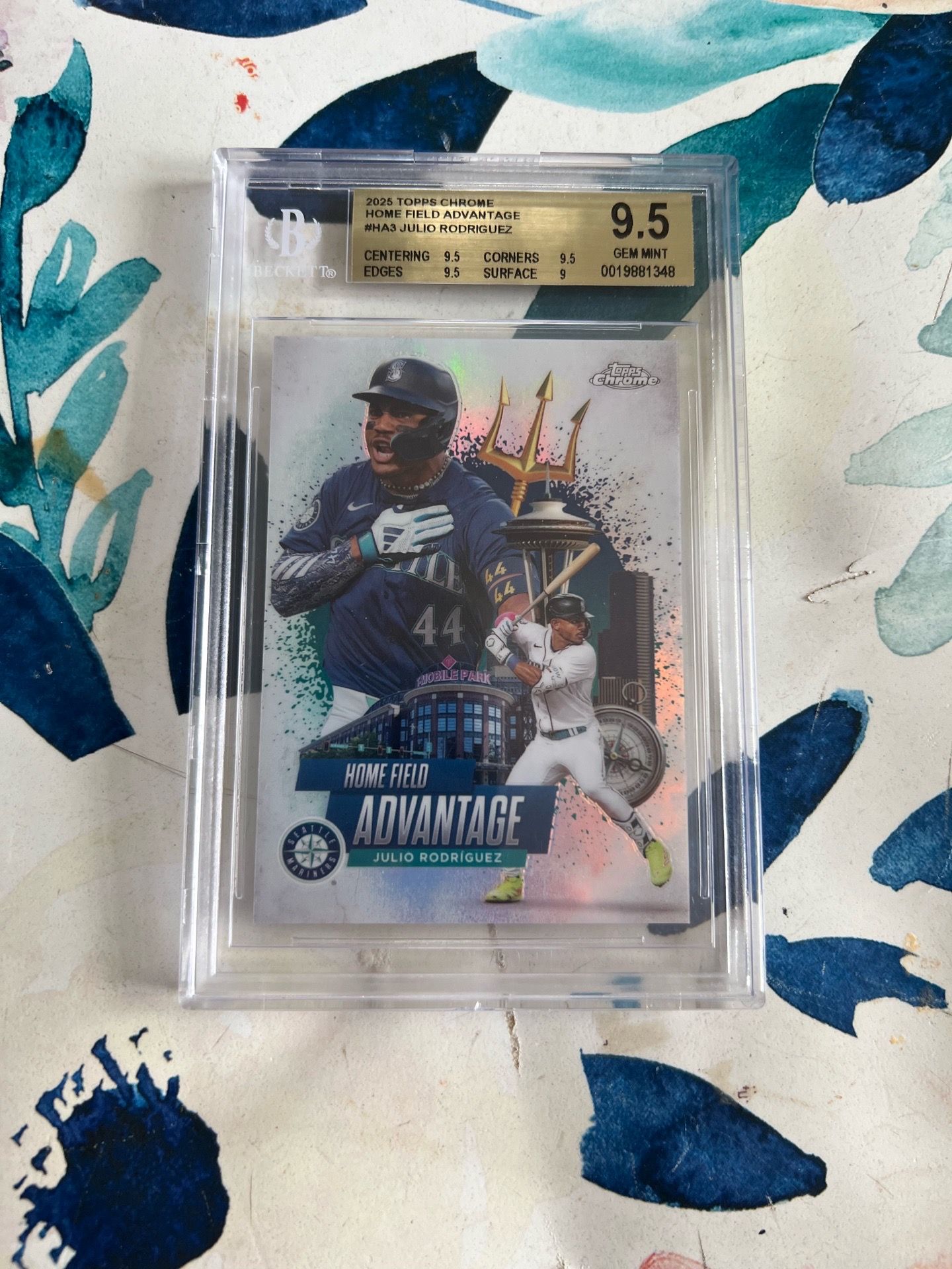 2025 Topps Chrome Home Field Advantage Julio Rodriguez