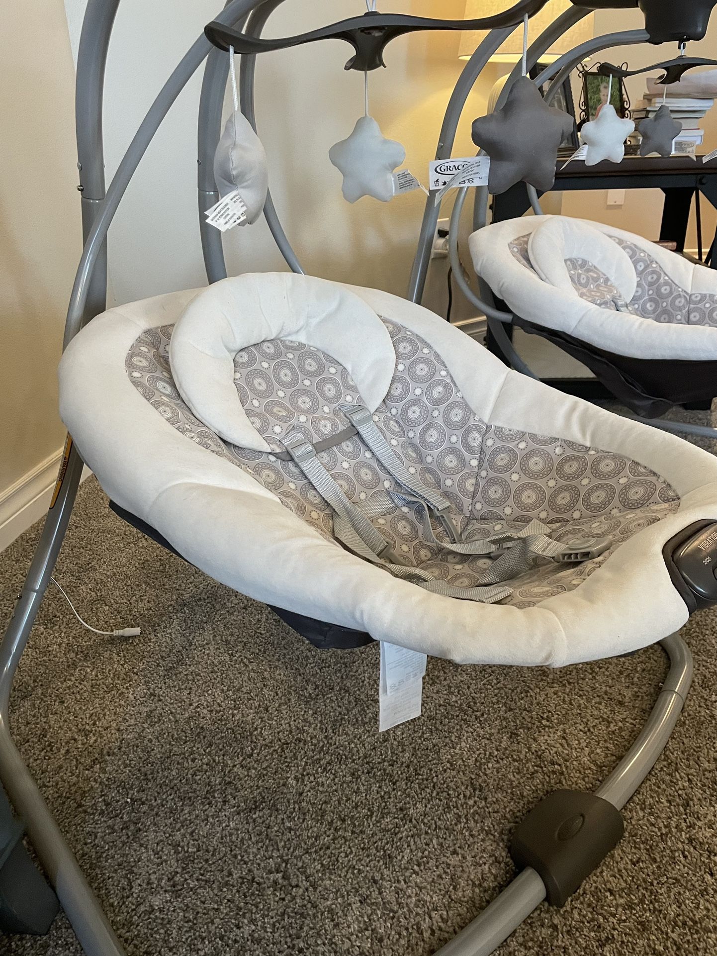 2 Baby Graco Simple Sway Swings for Sale in Bonney Lake, WA OfferUp