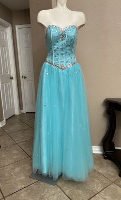 Prom Dress Size Medium Without Tag.