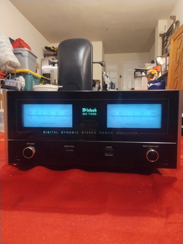 McIntosh MC7200 Stereo, 2 Channel Amplifier