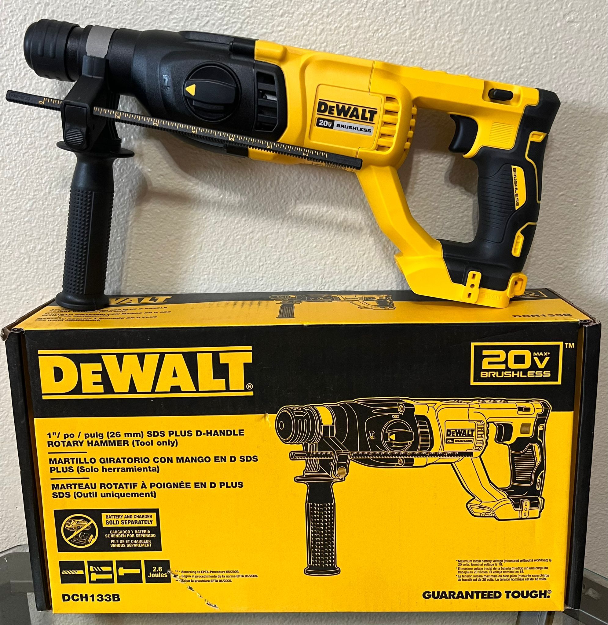 New DEWALT Rotary Hammer 20 V. (TOOL ONLY)