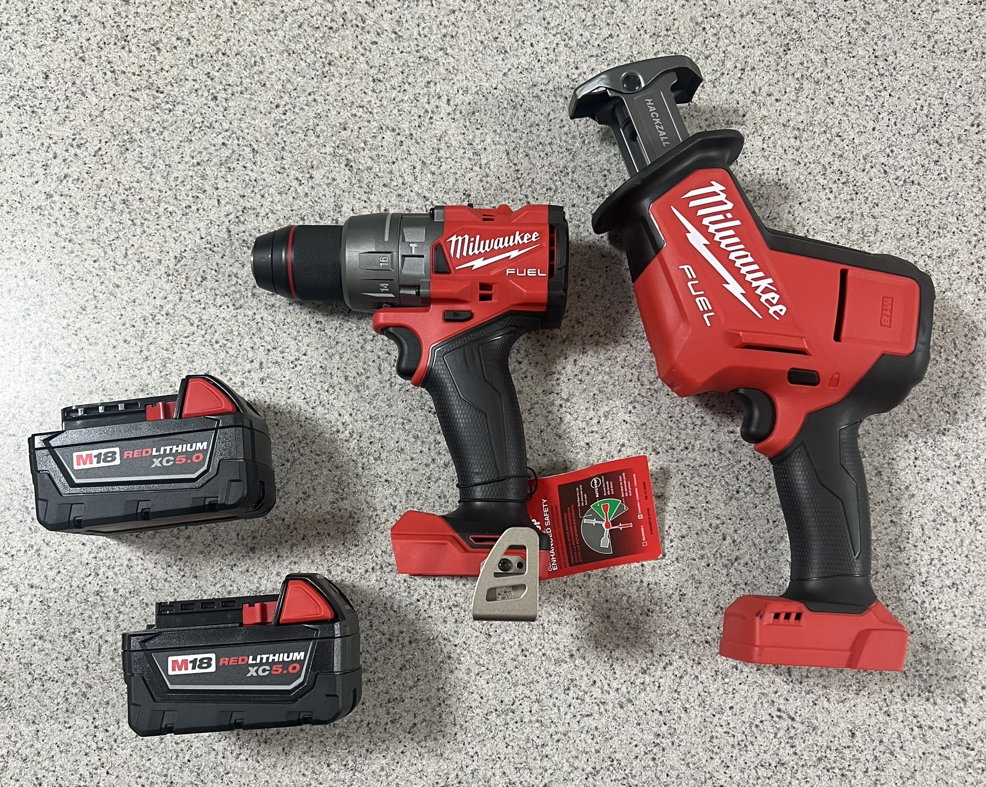 Milwaukee M18 Cordless Kit w/ Contractor Bag 