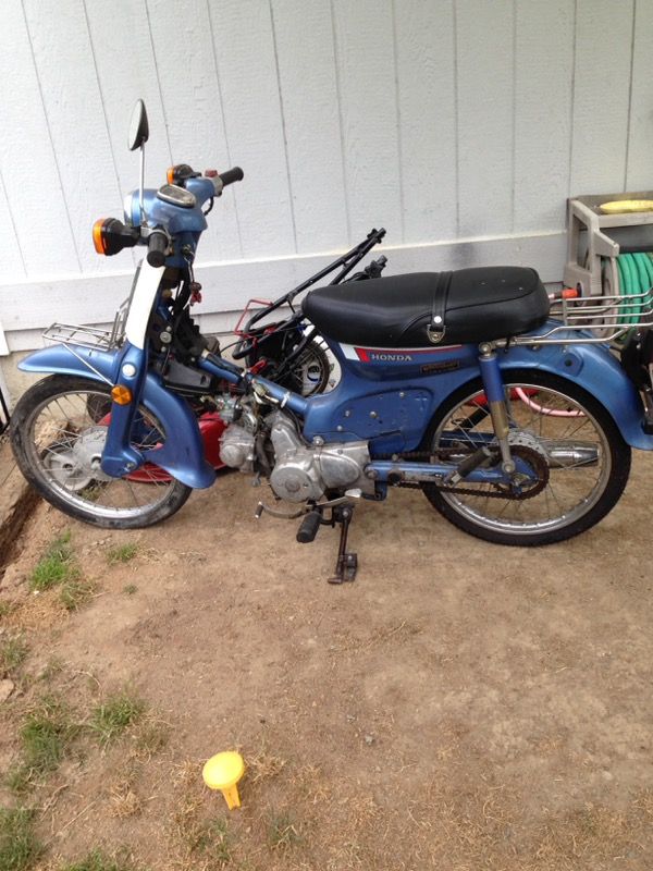 Honda motorcycle 1983 JH2