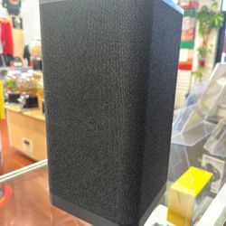 UE HYPERBOOM Speaker 