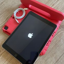 Apple iPad 5th Generation 128GB with kids protective case & Charger 