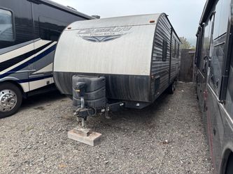 2019 Forest River Salem/Untralite