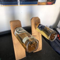 Floating Wine Holder