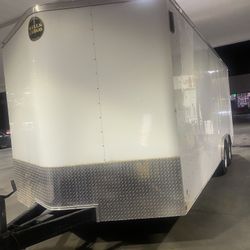 2019  22’ W/V-NOSE WELLS CARGO  ENCLOSED TRAILER ON 10K AXLES