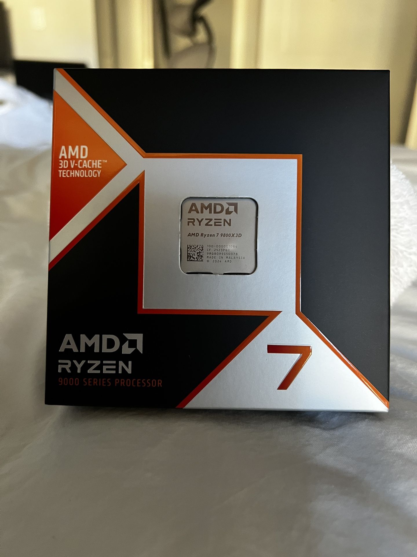 AMD Ryzen 7 9800X3D