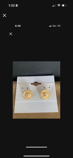 10 Karat Gold Earrings 