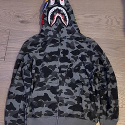 BAPE Men's Black and Grey Hoodie -(NO BAG)