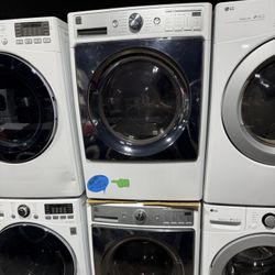 Kenmore White Front Load Washer And Gas Dryer Set 