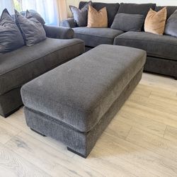Sofas And Ottoman 