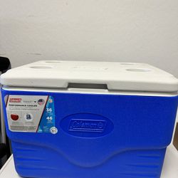 COLEMAN 36 Quart Performance Cooler in like new condition