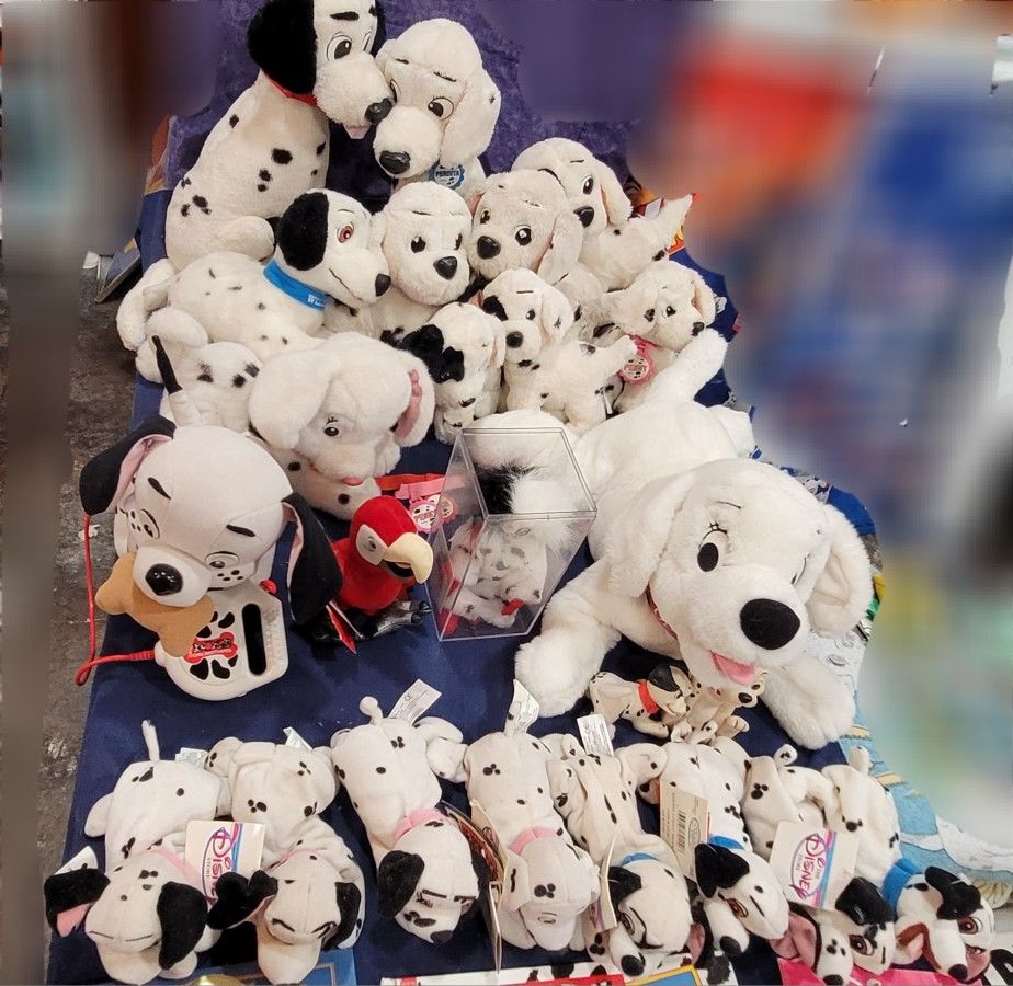 101 Dalmatian Plush (9), Disney Beanies (10)++