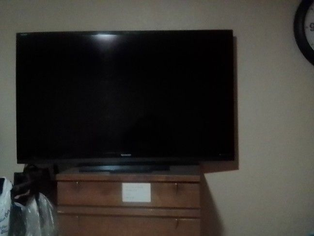 60 inch Sharp Aquos LED - HD Smart TV