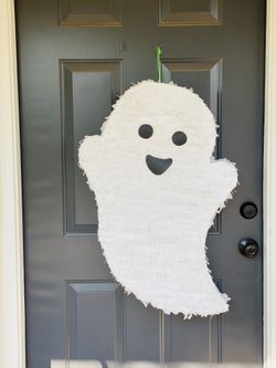 Gost piñata fantasma. Cualquier tema