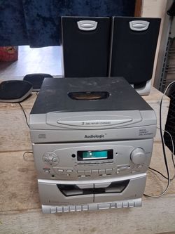 Audiologic radio stereo/ cd/ tape model AH261