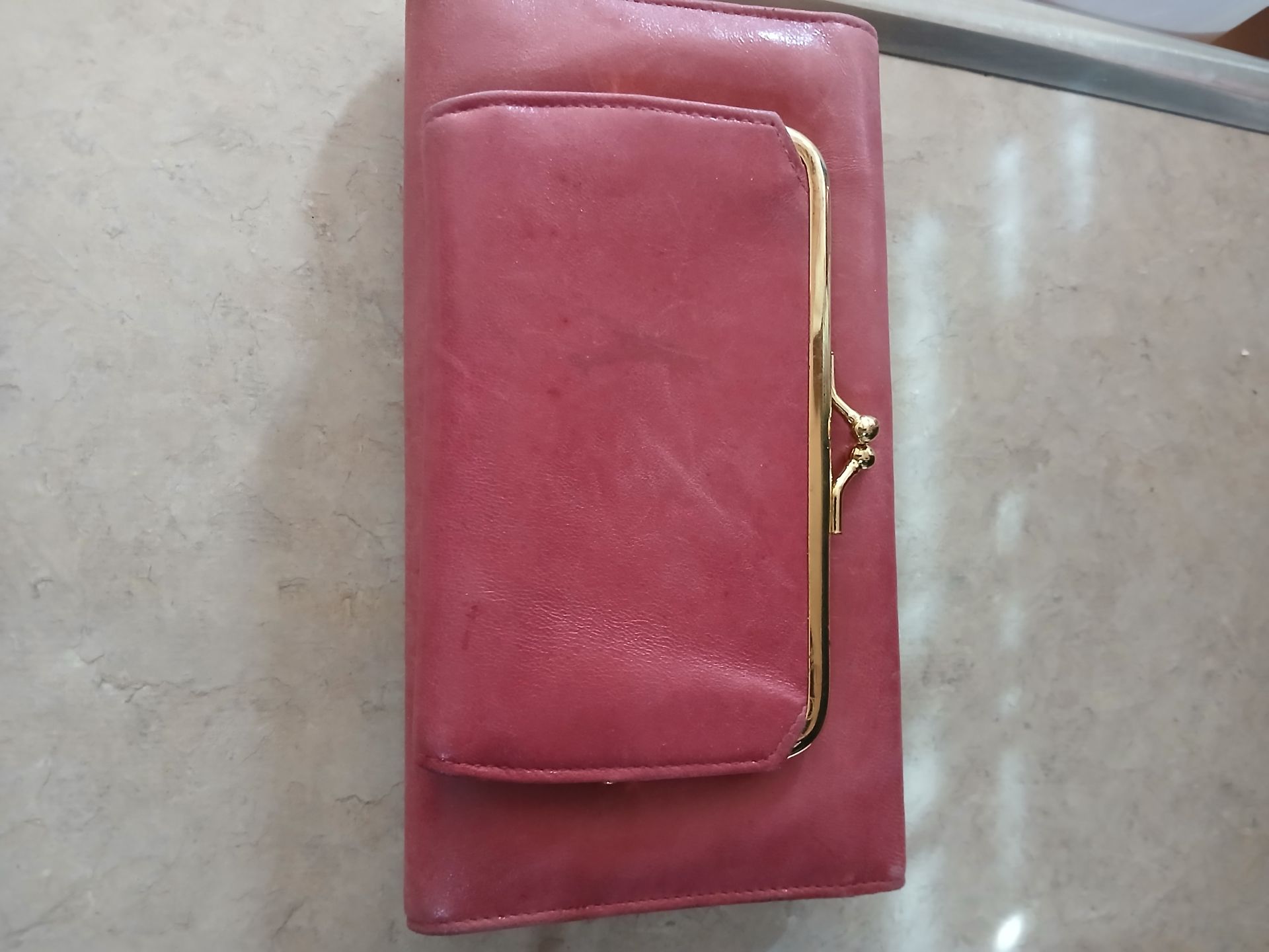 Buxton leather wallet