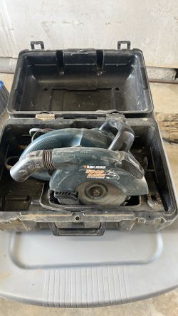 Blacker & Decker circular saw