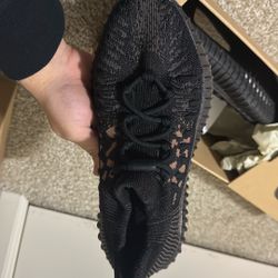 Yeezy 350v2 