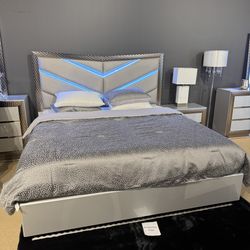 Gray Queen Bed w/ Headboard LED Lighting Glam Satin Uph.