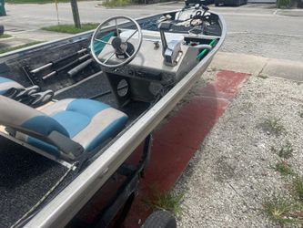 Bote Troker-16ft