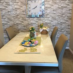 Table And Chairs 