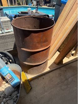 Trash can