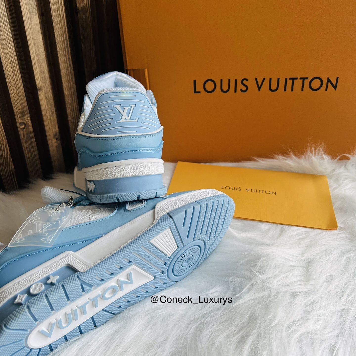 lv kids shoes