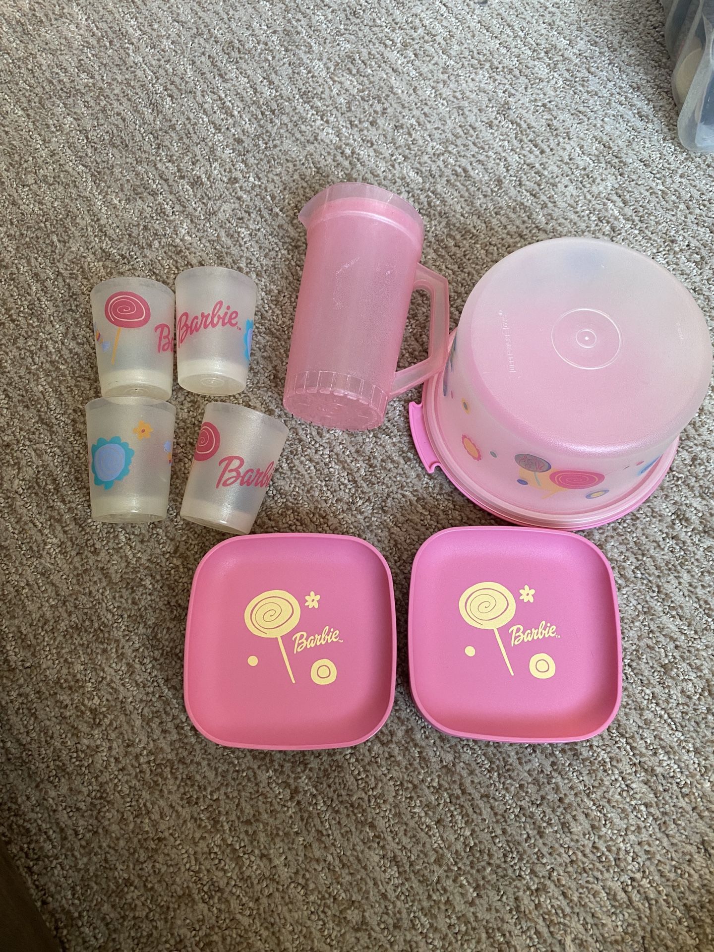 Barbie Tupperware doll party set